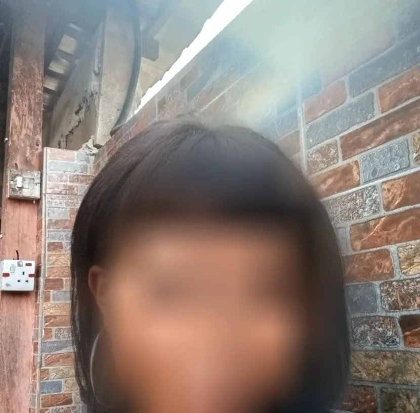 Nicola, 30